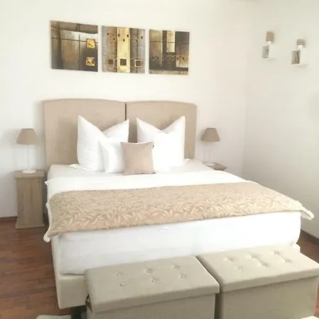 Chic - Dein City-apartment I Kueche I Boxspringbett I